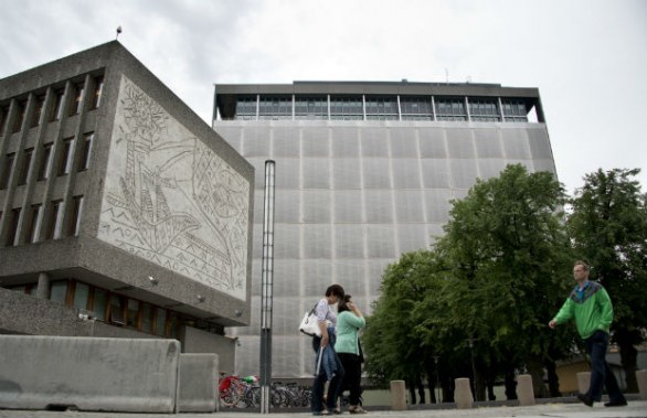 Picasso salverà il Regjeringskvartalet, sede del governo di Oslo danneggita da Breivik?