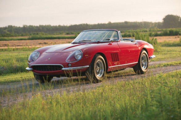 Ferrari 275 GTB/4 N.A.R.T. Spider regina milionaria a Pebble Beach