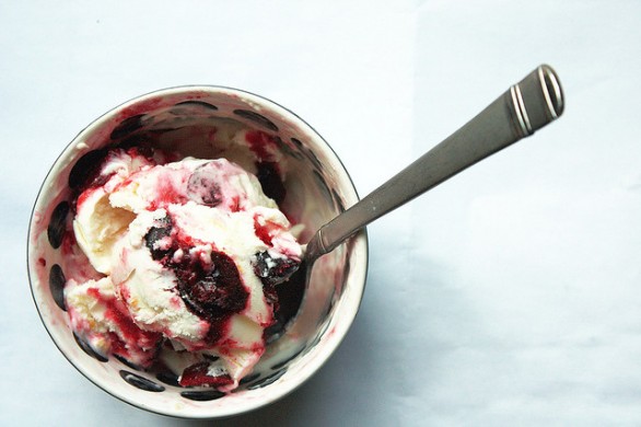 Il gelato all’amarena con la ricetta tradizionale | Pinkblog