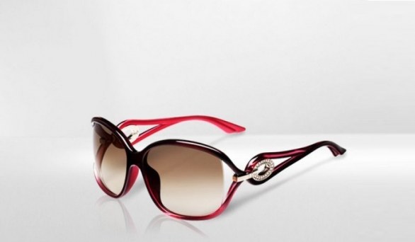 Gli occhiali da sole Christian Dior, i modelli più glam del 2013
