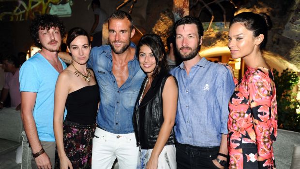 Philipp Plein Porto Cervo: il party con il Cagliari Calcio, Elisabetta Gregoraci e Manuela Arcuri