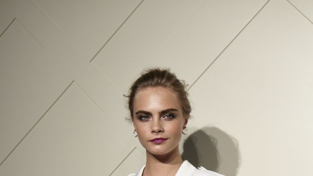 Burberry Art of the Trench Shanghai: le foto del party con Cara Delevingne