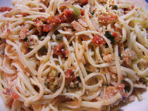 La pasta con le acciughe fresche