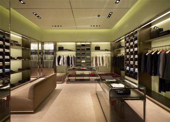 Prada Doha Qatar: inaugurato il nuovo flagship store all&#8217;interno del Village Mall, le foto
