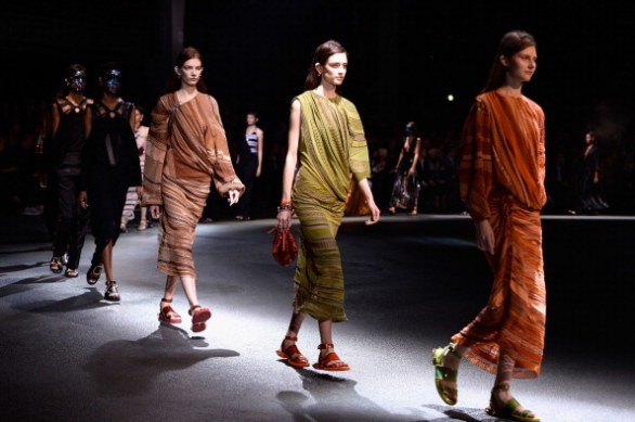 Lo scontro culturale di Riccardo Tisci per Givenchy al Paris Fashion Week primavera-estate 2014
