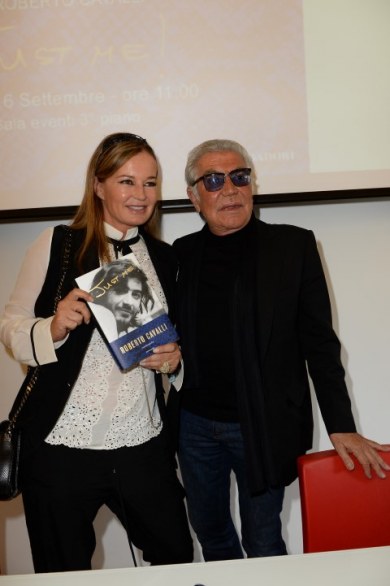 Roberto Cavalli Just Me libro: l&#8217;autobiografia presentata da Matteo Renzi