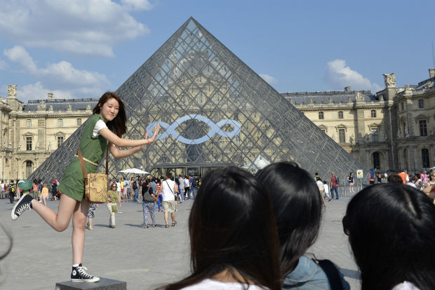Louvre, falsi ticket made in China per il più famoso museo del mondo