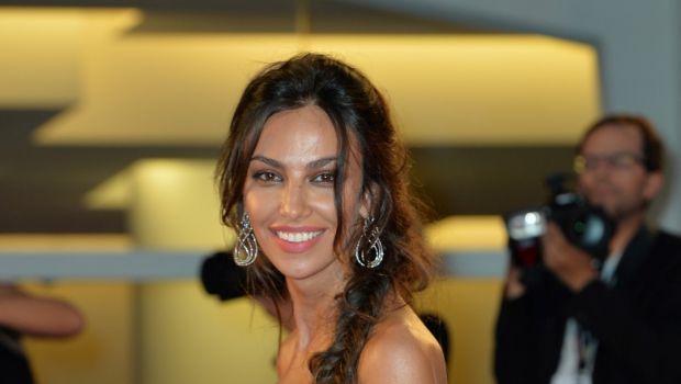 Festival Cinema Venezia 2013: Madalina Ghenea e Anna Safroncik indossano i gioielli Damiani