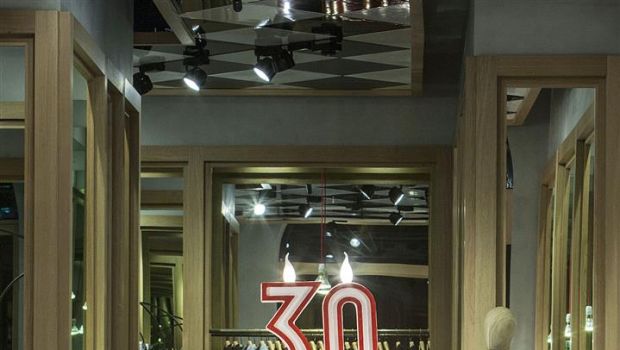 Sfilate Moda Milano Settembre 2013: Moschino celebra i suoi 30 anni con una vetrina speciale