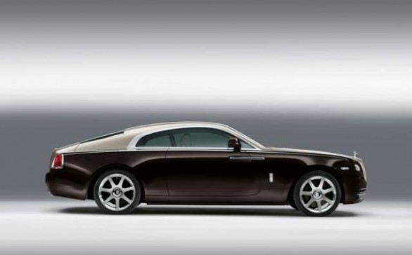 Rolls-Royce porta in Canada la potente e lussuosa Wraith