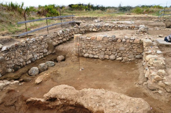 Tarquinia: trovate due statuette nel sito etrusco di Gravisca