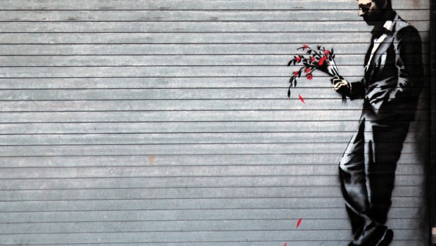 &#8216;Aspettando invano&#8217;, Banksy è di nuovo in strada!