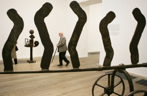 Anthony Caro è morto, lutto nel mondo della scultura