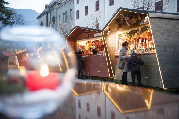 Mercatini di Natale a Merano tra design e architetture tirolesi