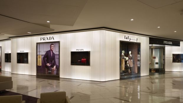 Prada Abu Dhabi Sowwah Square: aperta la nuova boutique negli Emirati Arabi