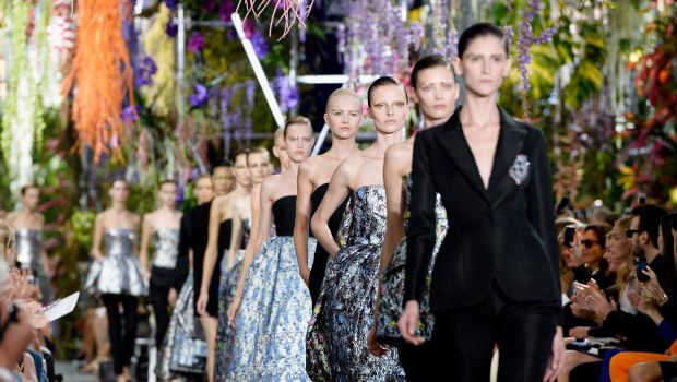 Paris Fashion Week Settembre 2013: il Paese delle Meraviglie di Dior, la collezione PE 2014