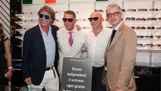 Italia Independent Palermo: il cocktail party del nuovo concept garage con Lapo Elkann