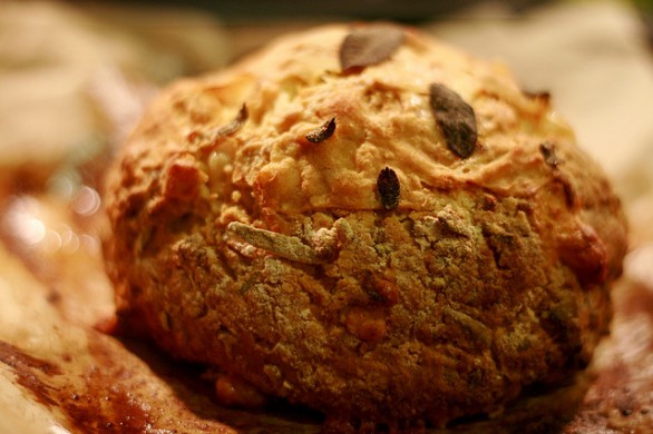 Il pane alla salvia fatto in casa, la ricetta semplice