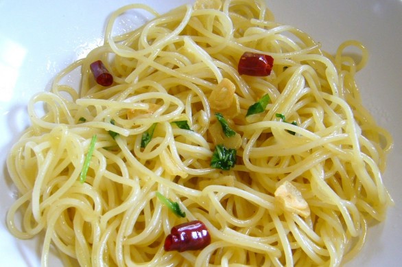 La pasta aglio olio e peperoncino,ecco la ricetta tradizionale