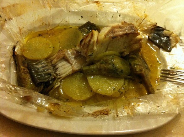 Il pesce al forno con patate, i tempi di cottura e quali specie sono adatte