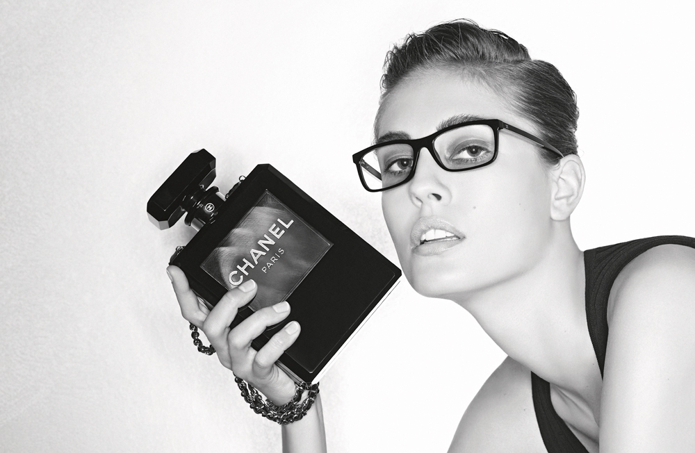 Chanel presenta i nuovi occhiali da vista Prestige collezione 2014