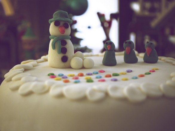 Le decorazioni per le torte natalizie da fare in casa