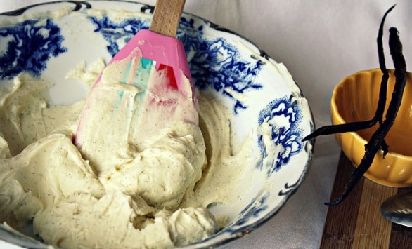 La ricetta del dolce al mascarpone con il pandoro