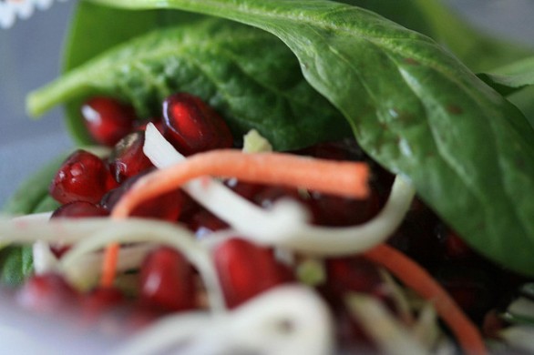 La ricetta dell’insalata con il melograno per l’antipasto di Natale