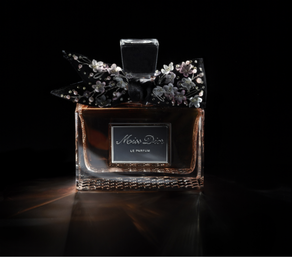 Il profumo Miss Dior in edizione speciale luxury per il Natale 2013