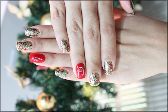 Le nail art natalizie più belle e semplici da fare in casa