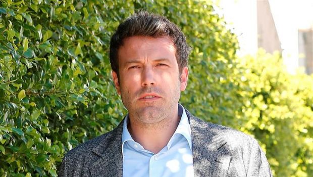 Gone Girl film Ben Affleck: l&#8217;attore sul set veste i jeans J Brand