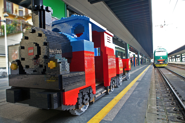 Treno Lego in Stazione Cadorna a Milano, svelata la destinazione
