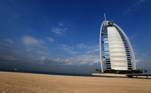 Burj Al Arab hotel 7 stelle a Dubai per un Natale 2013 di lusso alla Spa