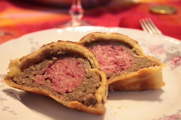 Il cotechino in crosta con la ricetta per il cenone di Capodanno