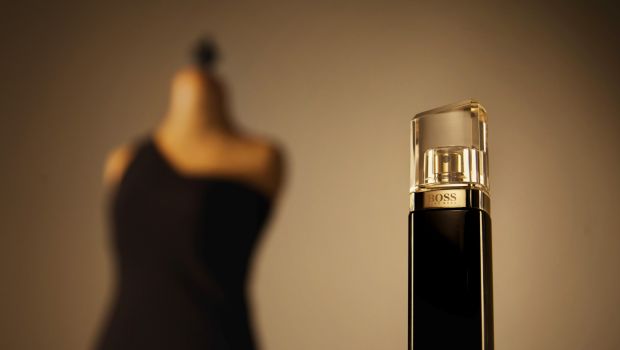 Boss Nuit Pour Femme: la fragranza femminile, testimonial Gwyneth Paltrow, lo spot e le foto