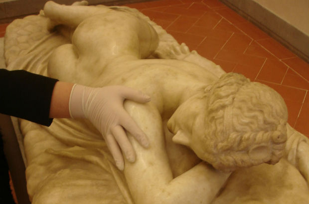 Uffizi da toccare nella Giornata Internazionale delle persone con disabilità