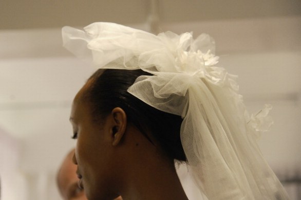 La sposa con i capelli corti: le tendenze 2014