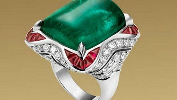 Gioielli Bulgari: anello Diva di alta gioielleria