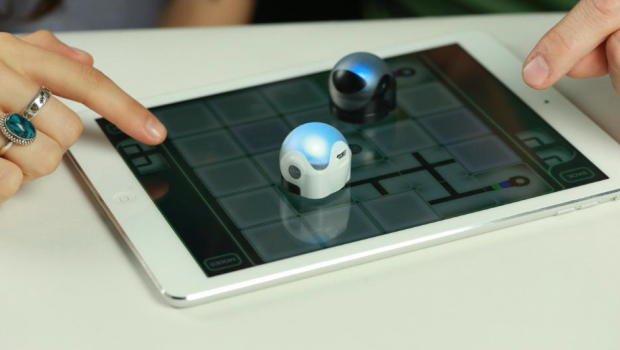 CES 2014: Ozobot il robot intelligente che gioca con voi