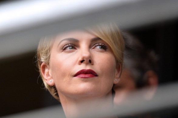 Charlize Theron ha passato il Capodanno alle Hawaii con Sean Penn