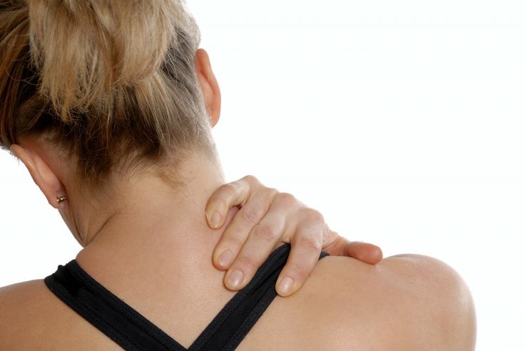 Come rilassare i muscoli della cervicale per non sentire dolore