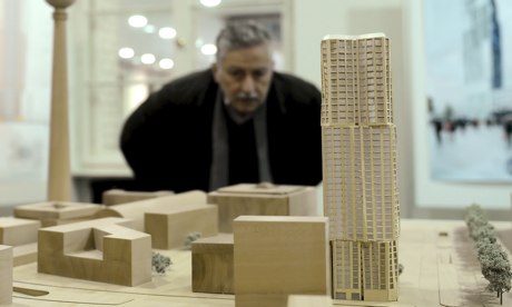 Berlino: grattacielo di 150 metri su Alexanderplatz firmato Frank Gehry