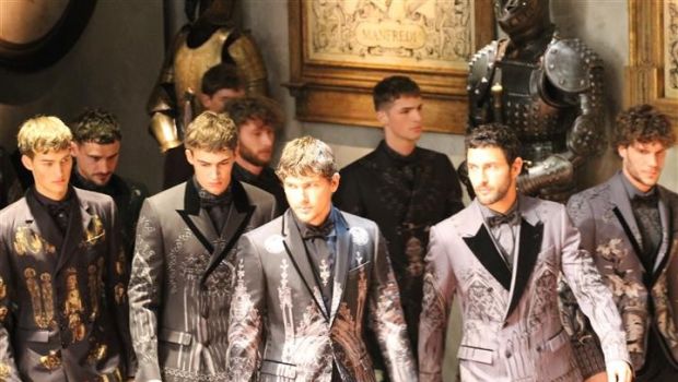 Sfilate Milano Moda Uomo Gennaio 2014: i re normanni di Dolce &#038; Gabbana, la collezione AI 2014 2015