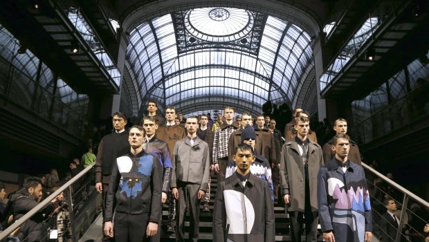 Sfilate Moda Uomo Parigi Gennaio 2014: l&#8217;audace maschile di Kenzo, la collezione invernale 2014 2015