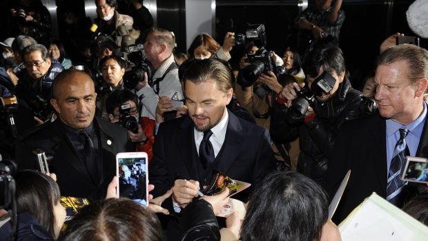 The Wolf of Wall Street film: la premiere Tokyo, Leonardo DiCaprio veste Giorgio Armani