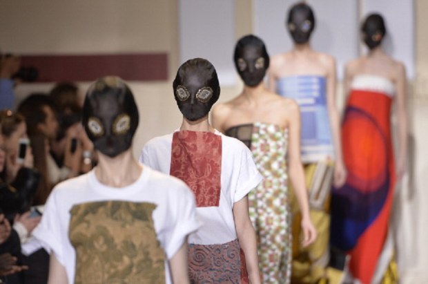 Sfilate Parigi Alta Moda gennaio 2014: la provocazione è servita da Maison Martin Margiela