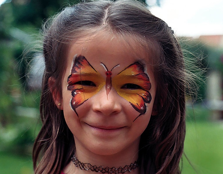 Carnevale 2014: il trucco da farfalla spiegato passo dopo passo