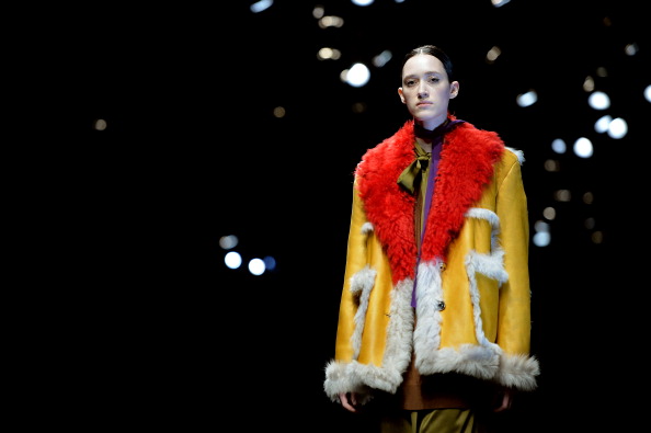 La sfilata Prada per l’autunno inverno 2014-2015 al Milano Moda Donna