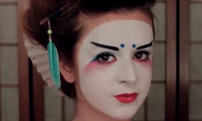 Acconciatura in 10 minuti per Carnevale da geisha