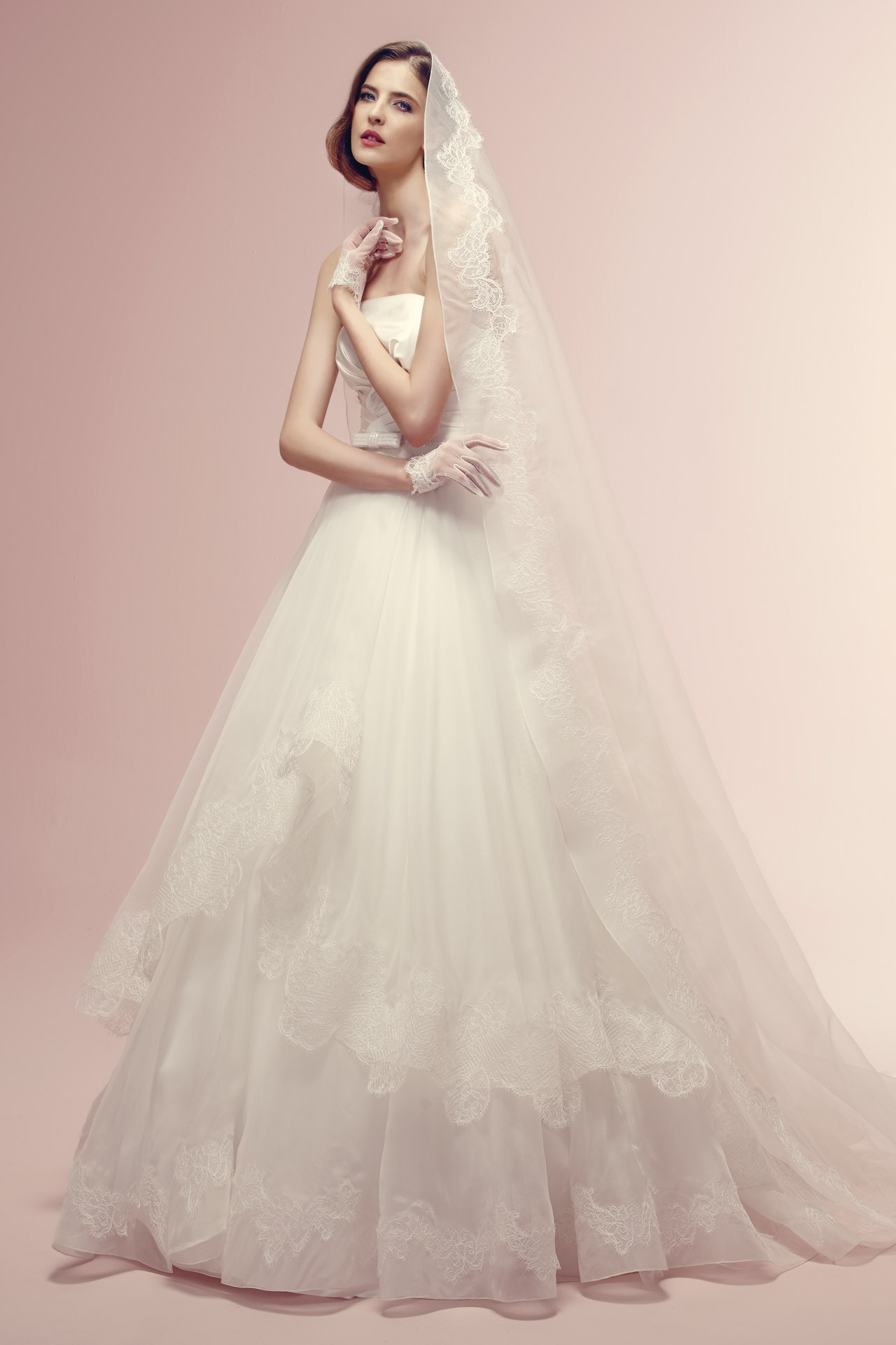 Alessandra Rinaudo sposa, la collezione primavera estate 2014